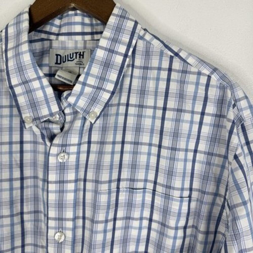 Duluth Trading Blue Plaid Shirt XL Long Sleeve Button Down Relaxed Fit